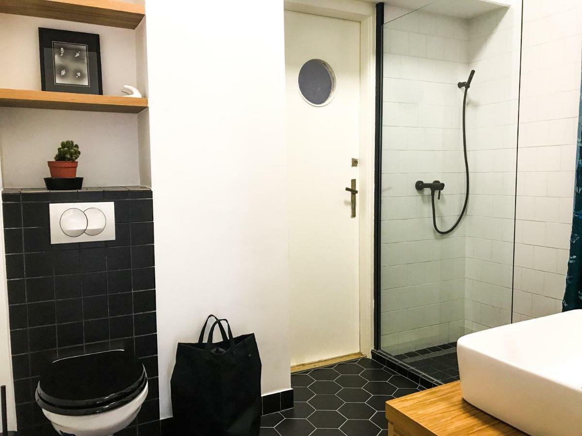 Spacious Bauhaus Icon Flat With Fitness Room In Central Buda, Close To The River And Margaret Island Budapest Exterior foto